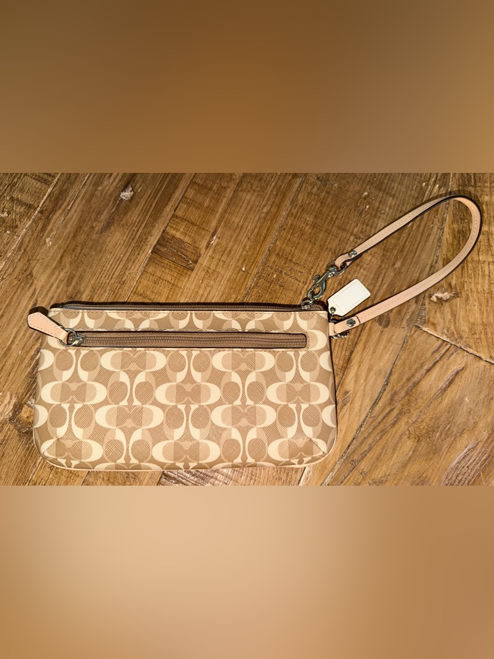 Coach Signature Peyton Dream C Go-Go Wristlet / Wallet - neutral colorway 🐚 - Picture 4 of 15
